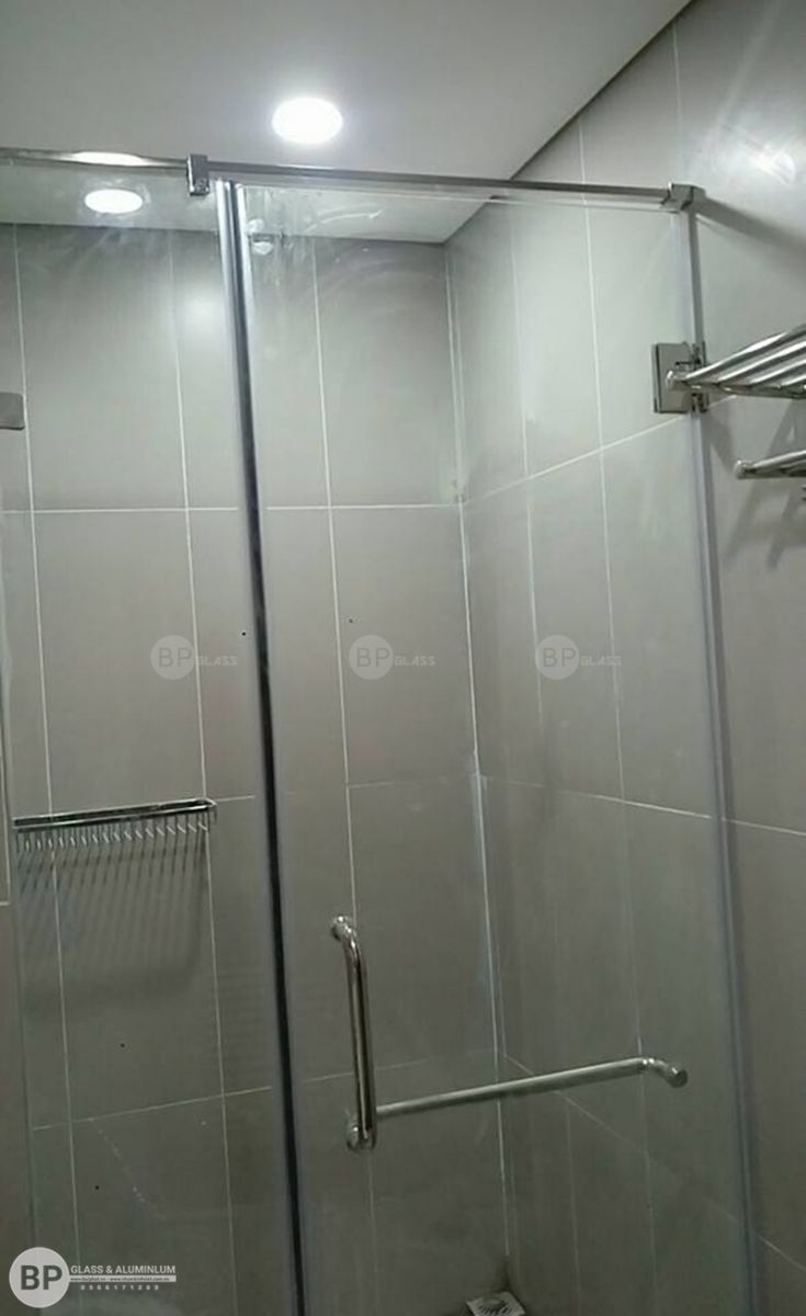 Vách tắm kính cho nhà Sếp Boss Dự Mỹ Đình